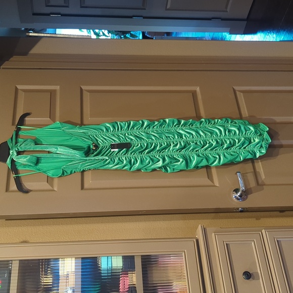 AFRM Colleen in Fern Green halter dress - Picture 8 of 11